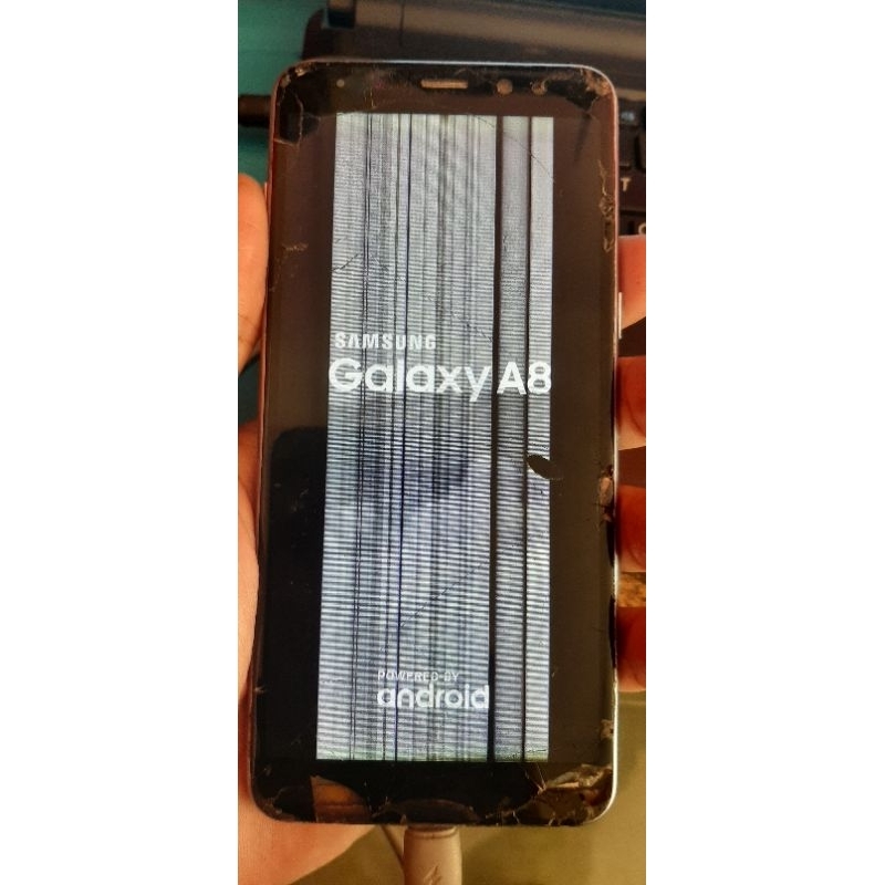 Samsung A8 2018 minus