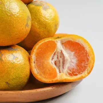 

BUAH JERUK MEDAN BRASTAGI SUPER MANIS