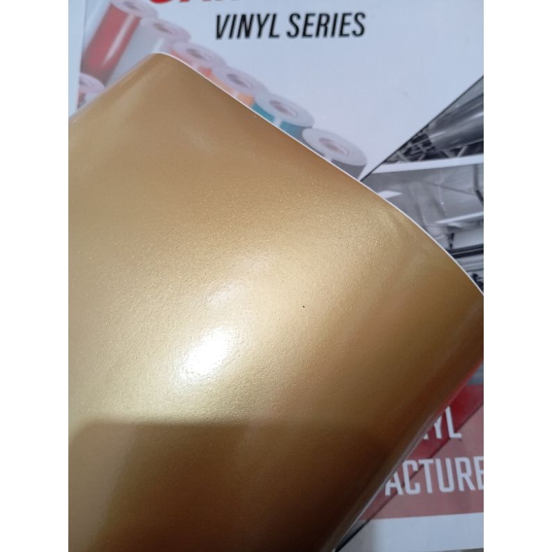 

Stiker vinyl bidang 45cm (glossy gold)