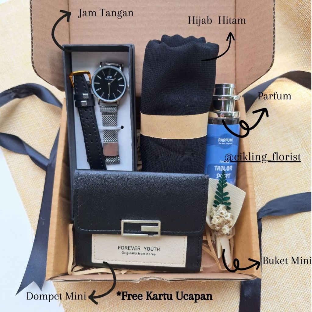 

Hampers Gift Box Kado Cewek Kado Ulang Tahun Cewek