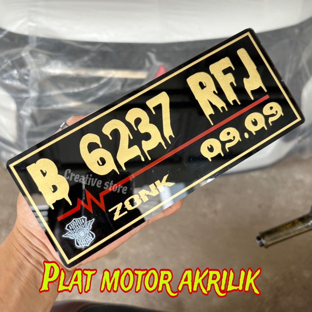 Plat Nomor Motor Timbul Custom Akrilik Putih hitam ukuran minimalis