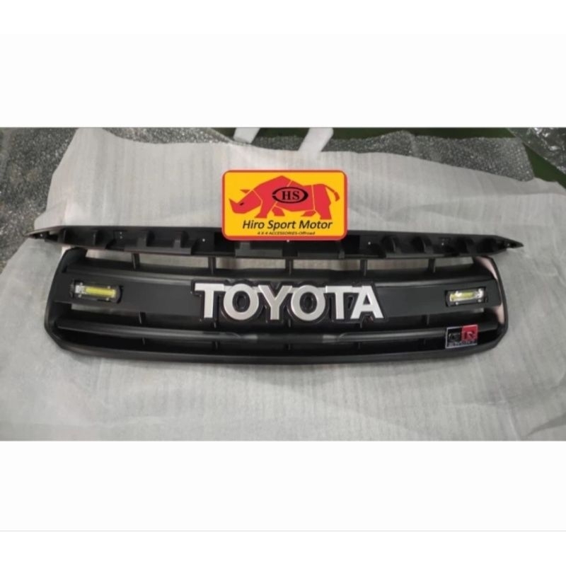 Grill Fortuner 2009 - 2011 grsport