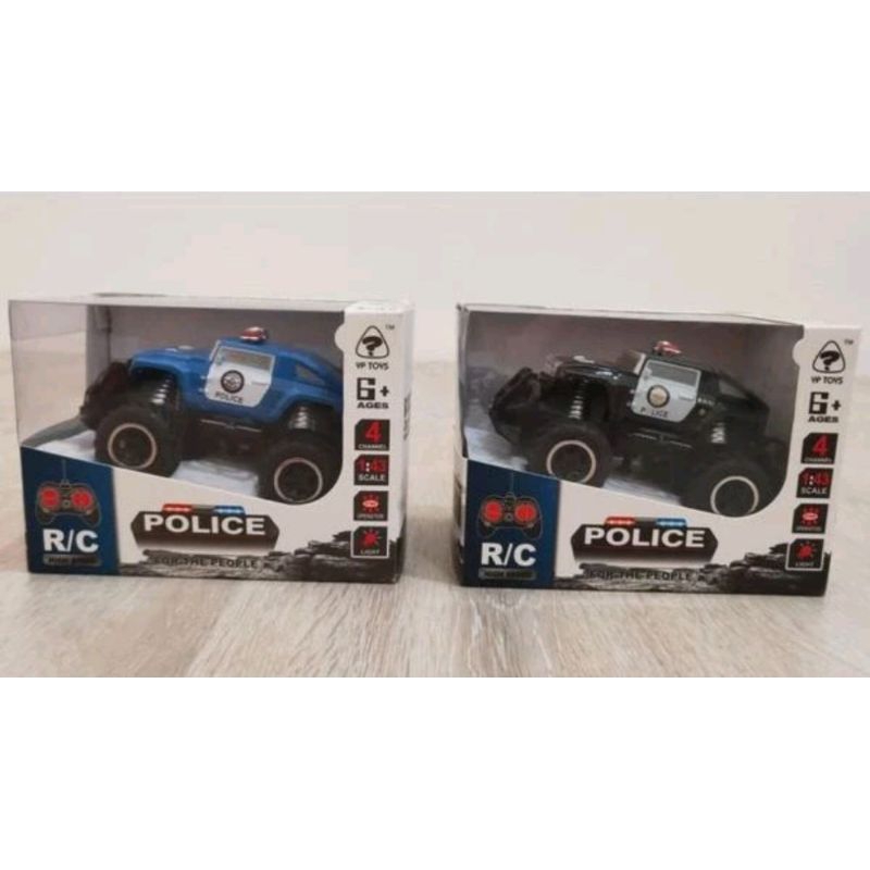 Maianan anak anak - Mobil jeep polisi remote control hitam
