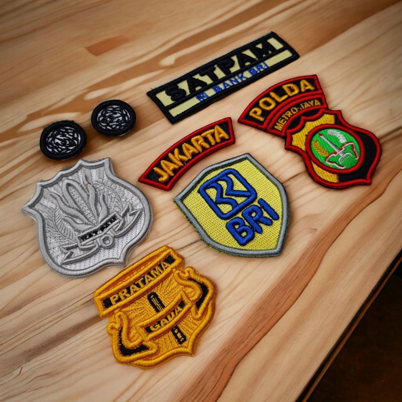 bordir set timbul satpam BRI - bordir timbul 1 set satpam BRI metro jaya