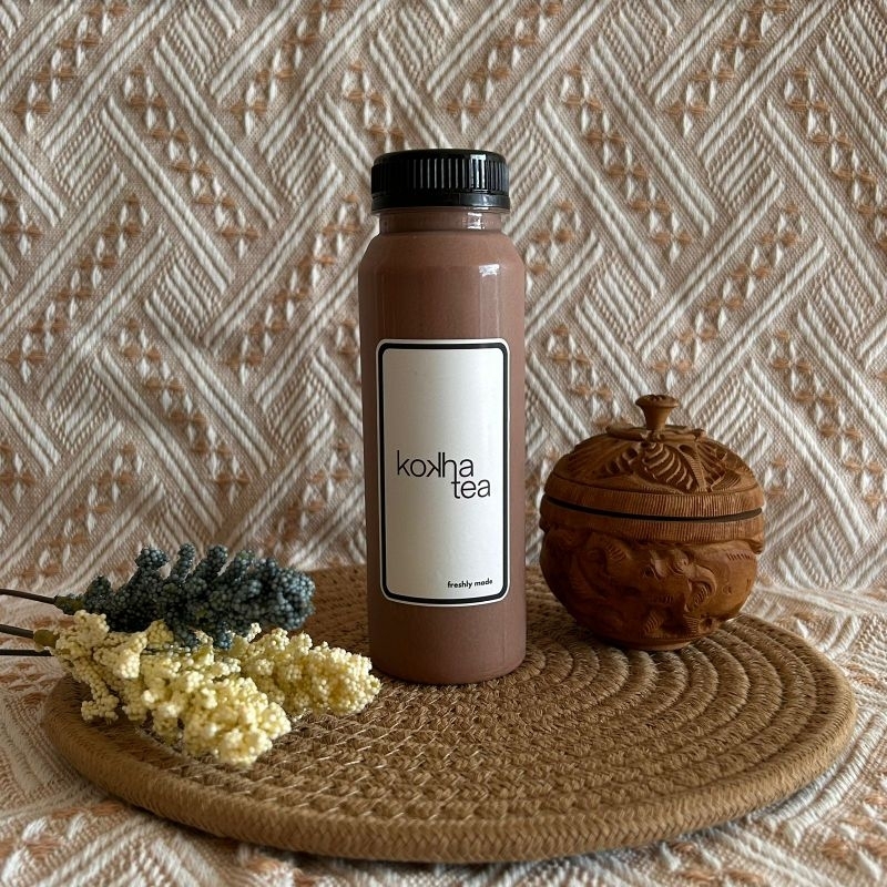 

kokha tea choco hersheys 250ml in bottle