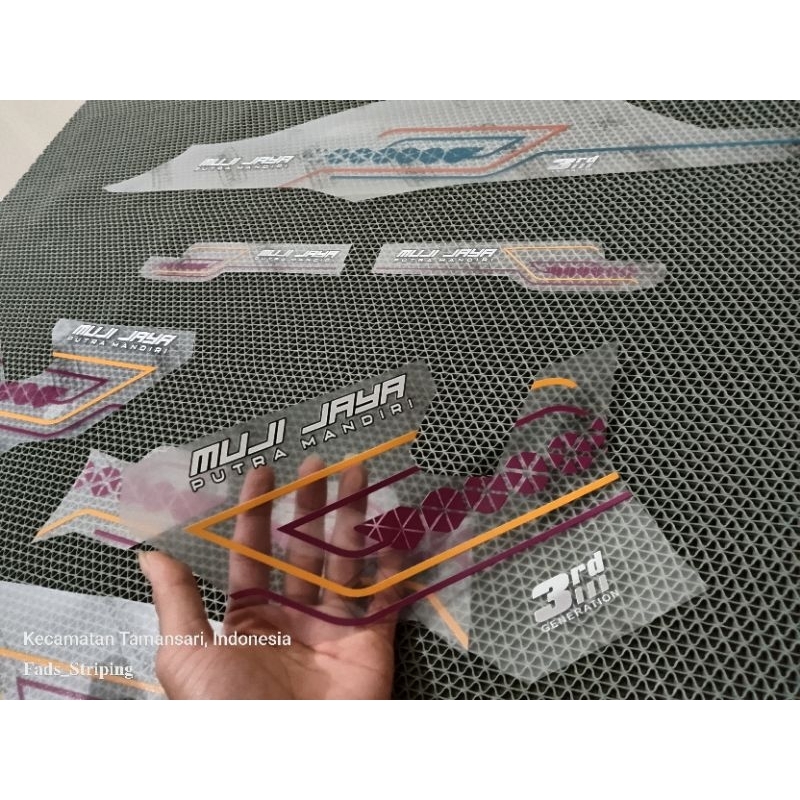 striping sticker Vario 125 new gen 2 2023 transparan desain custom list bus muji jaya putra mandiri 
