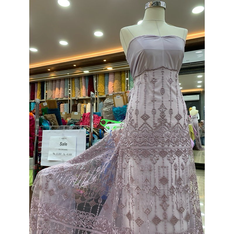 Tile Motif / Kain Tile Sapto / Kain Seragam Keluarga / Seragam Bridesmaid Terbaru