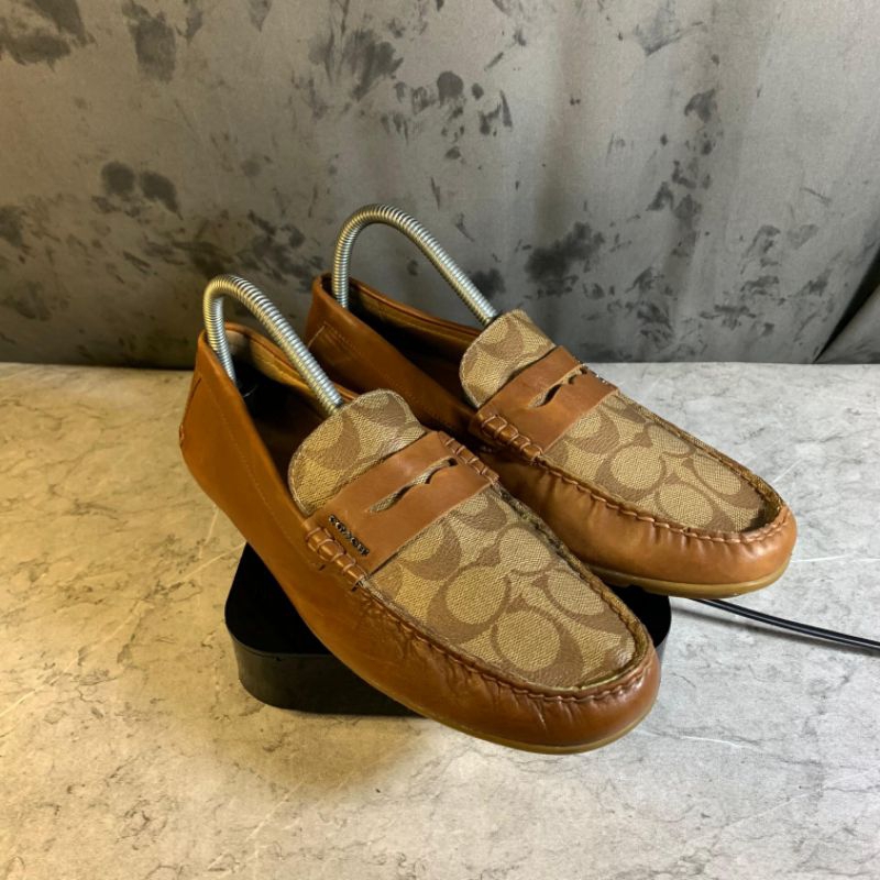 Sepatu Slip on Coach Mott Driver Sig Size 40/24.5