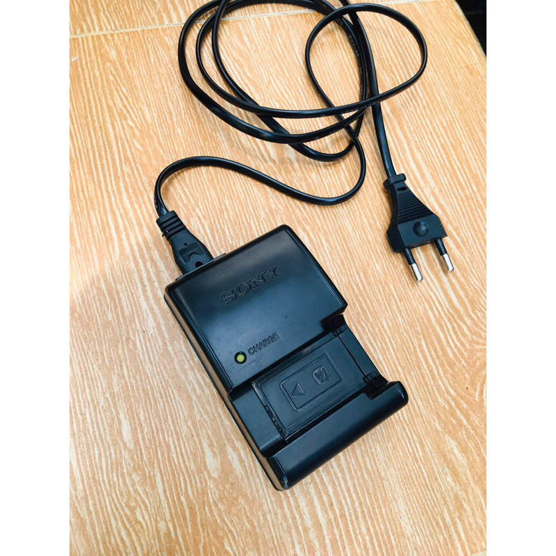 Charger Baterai Sony NP-FW50 ORIGINAL (second)