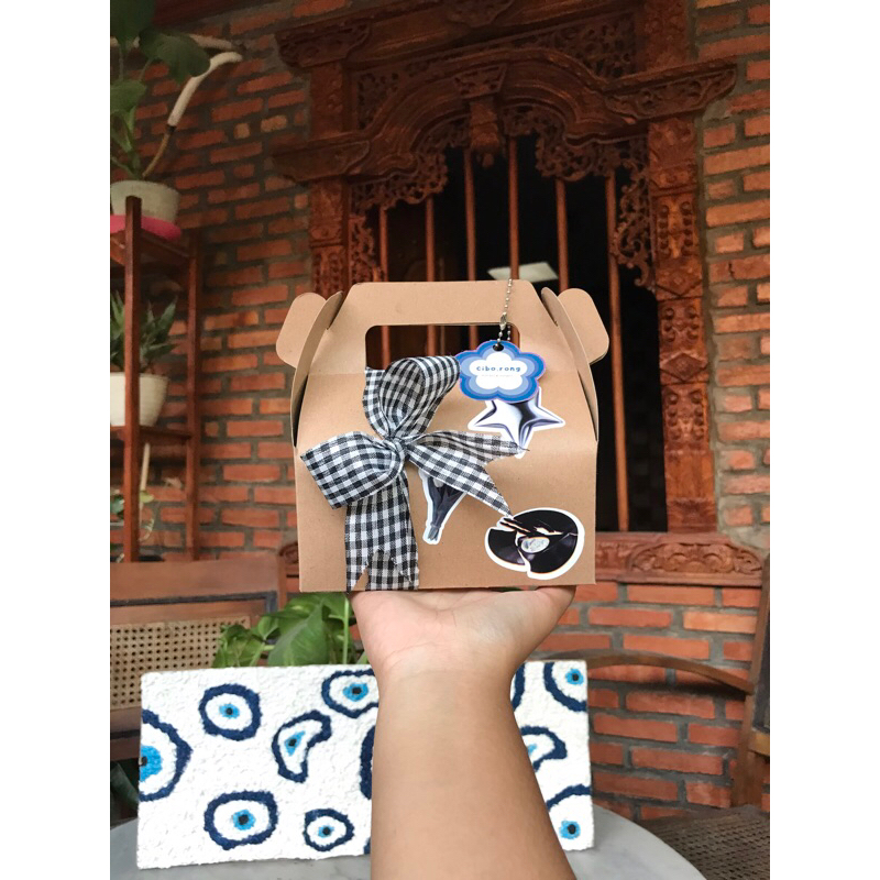 

Gable Box / Gift Box Graduation / Birthday | Snack Pack Murah