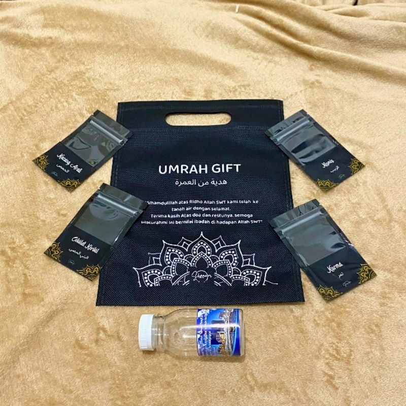 

KEMASAN PAKET OLEH OLEH HAJI DAN UMRAH PREMIUM | HAMPERS