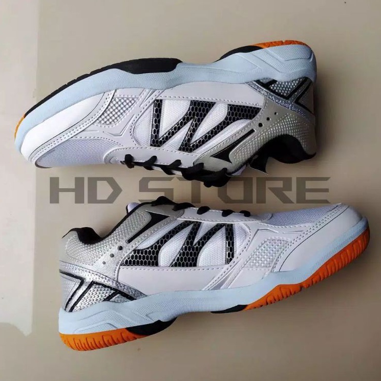 Sekarang Meriah  Sepatu Paramount original badminton SEPATU VOLLY james 2