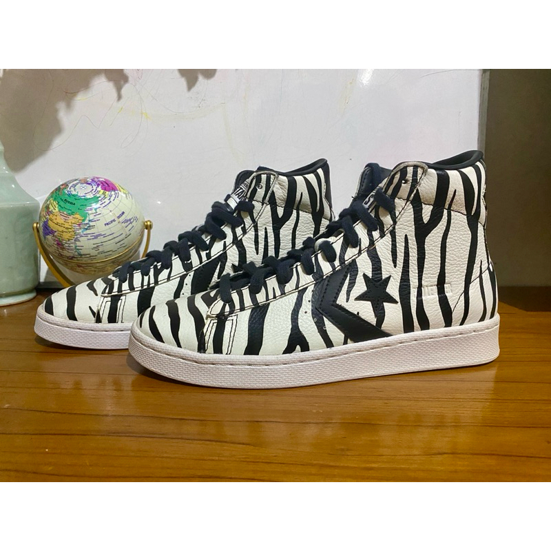 Converse Pro Leather Archieve Zebra