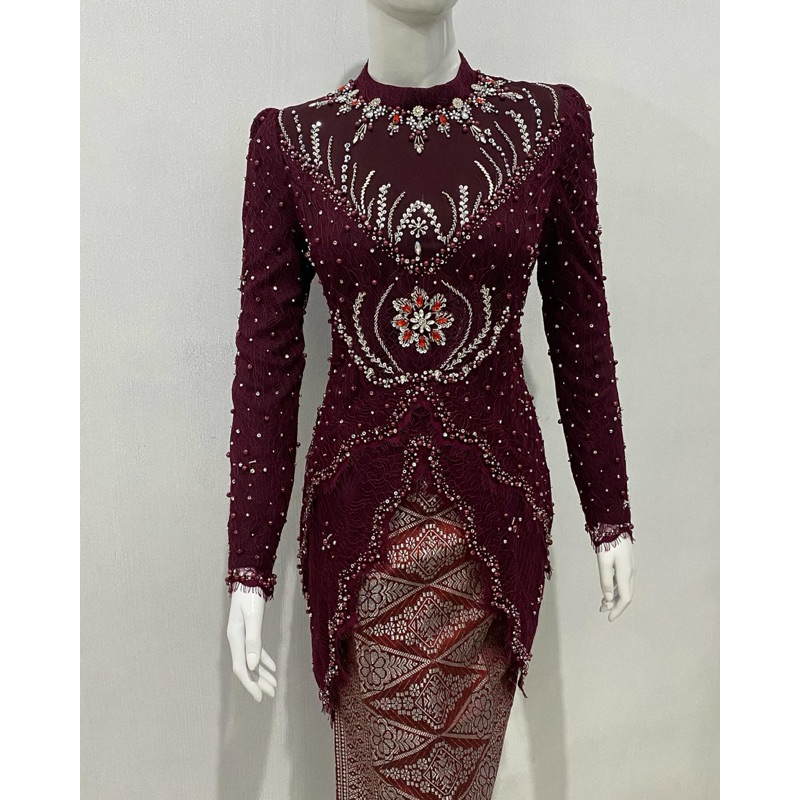 kebaya mewah/wisuda/lamaran