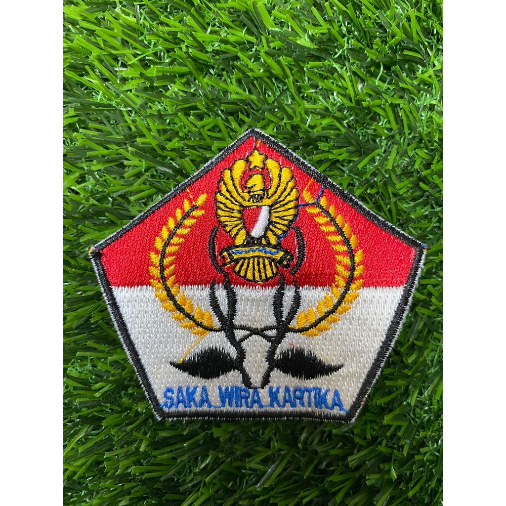 

Badge Dewan Saka Wira Kartika