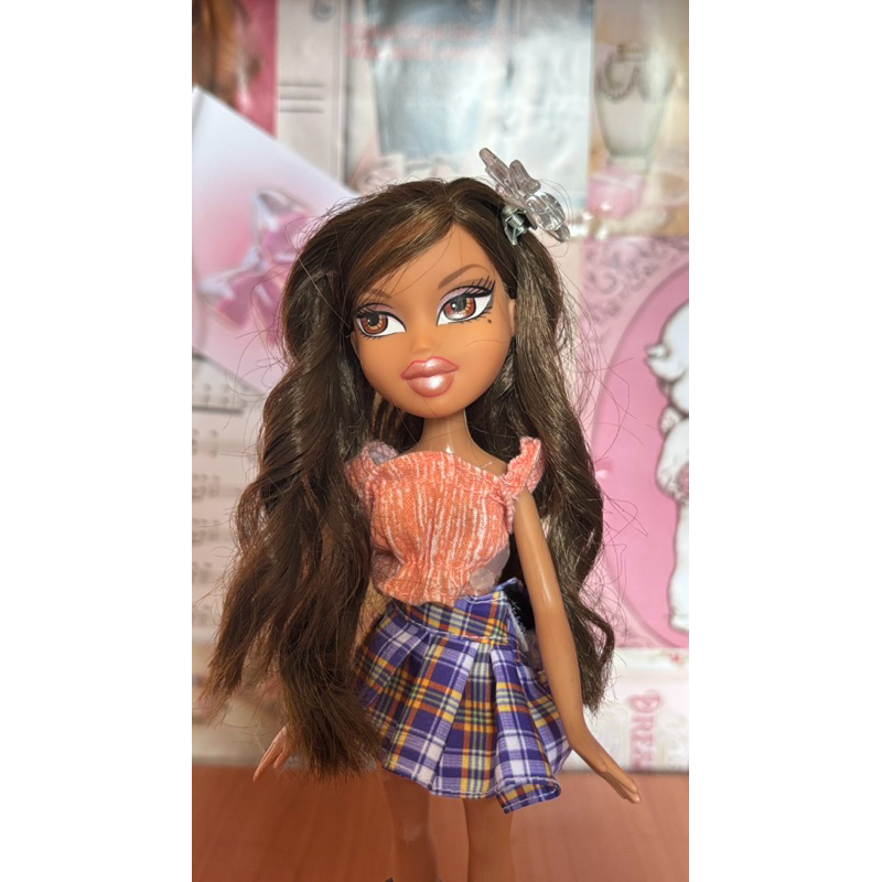 Bratz Yasmin Barbie BRATZ boneka preloved kolpri