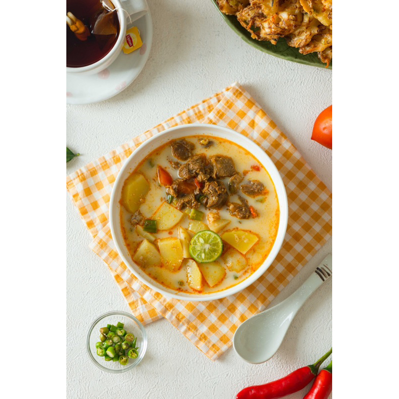 

Soto Betawi dengan oseng daging sapi | jeandje_kitchen