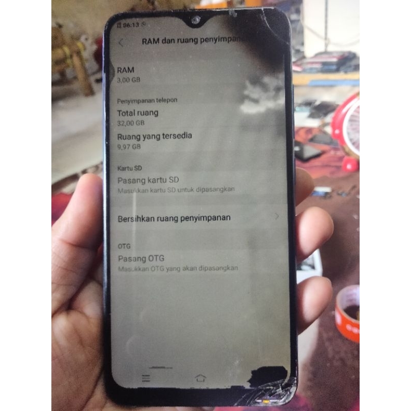 Vivo Y93 minus lcd saja ram 3/32gb