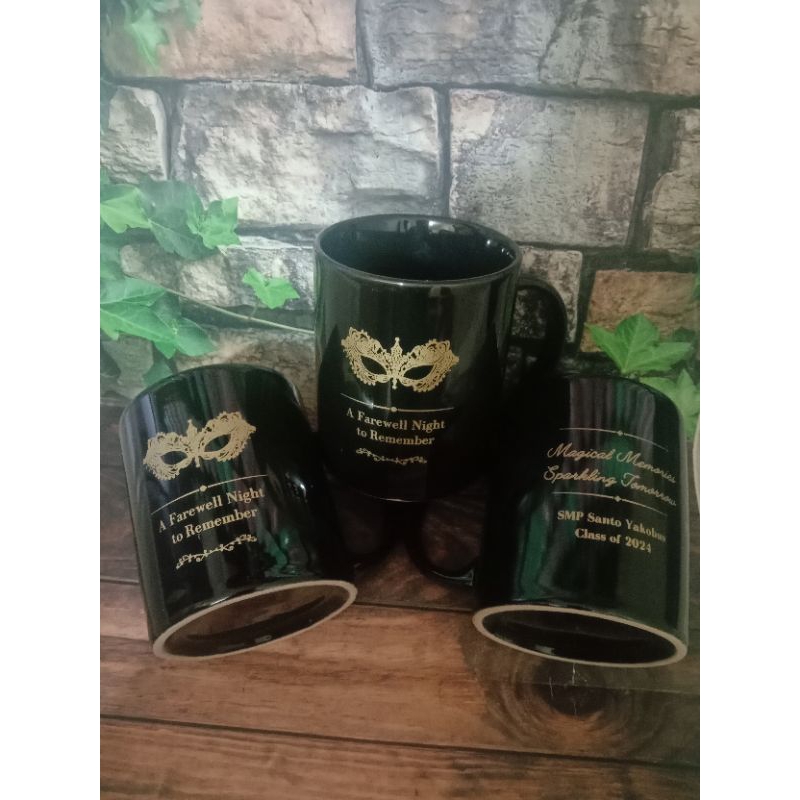 Mug Hitam Custom
