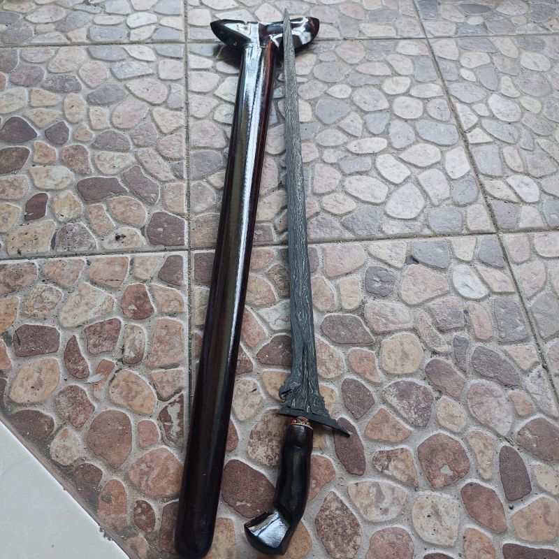 keris bangkinang lurus