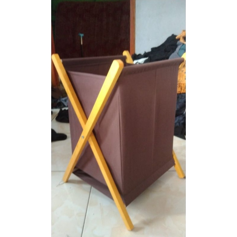 keranjang baju kotor lipat bahan kayu jati putih jabon kuatkeranjang baju kotor laundry