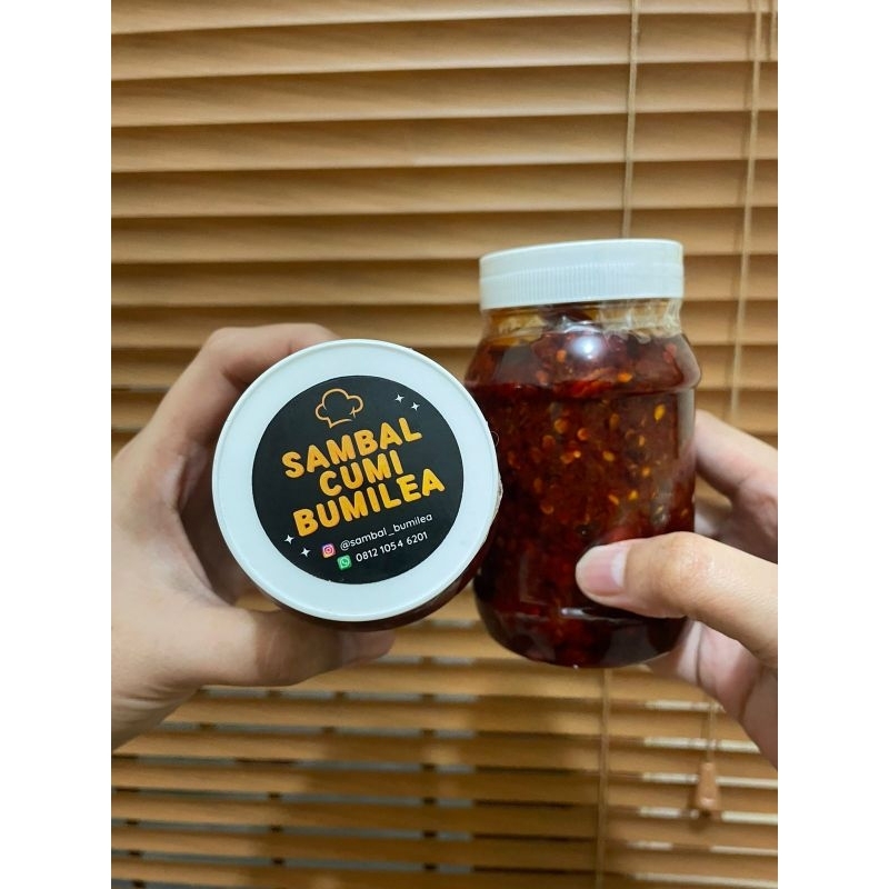 

SAMBAL CUMI 250 gram