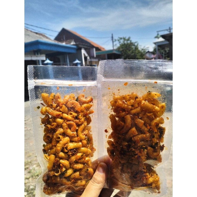 

makaroni pedas daun jeruk