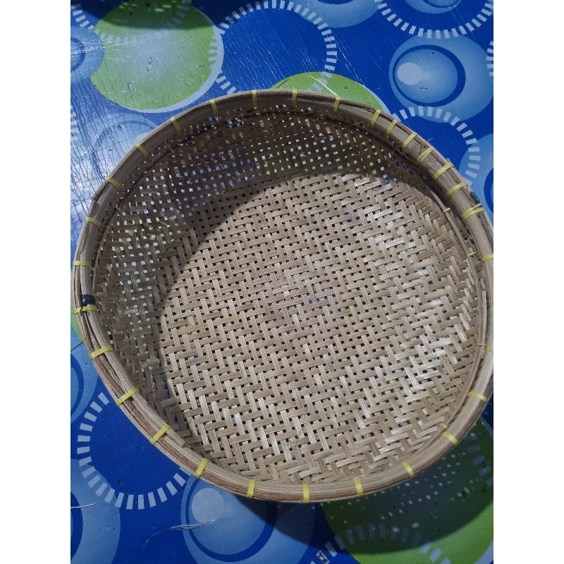 ayakan/saringan ukuran kecil ayaman bambu