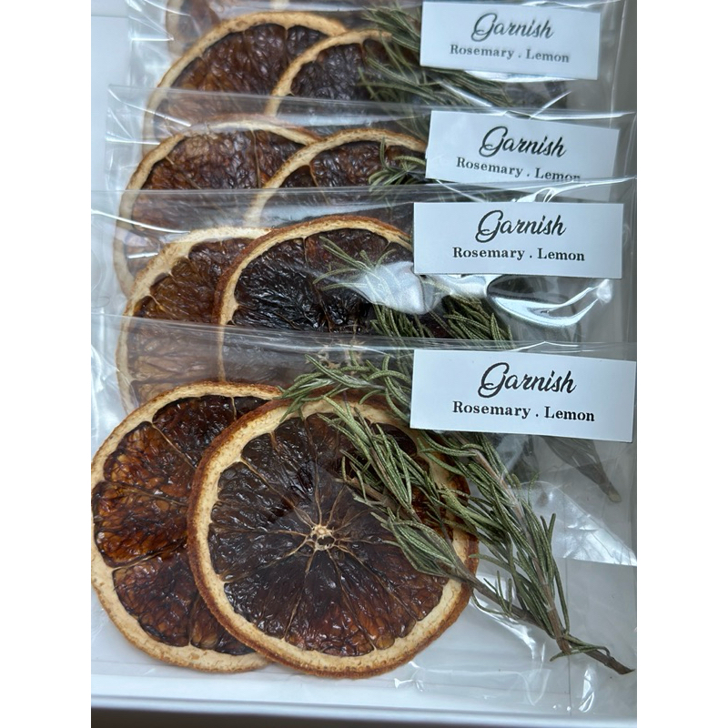 

Garnish Food / Hiasan Makanan dan Minuman