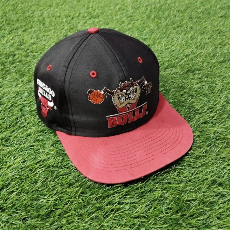 TOPI VINTAGE TAZMANIA X CHICAGO BULLS SECOND ORIGINAL