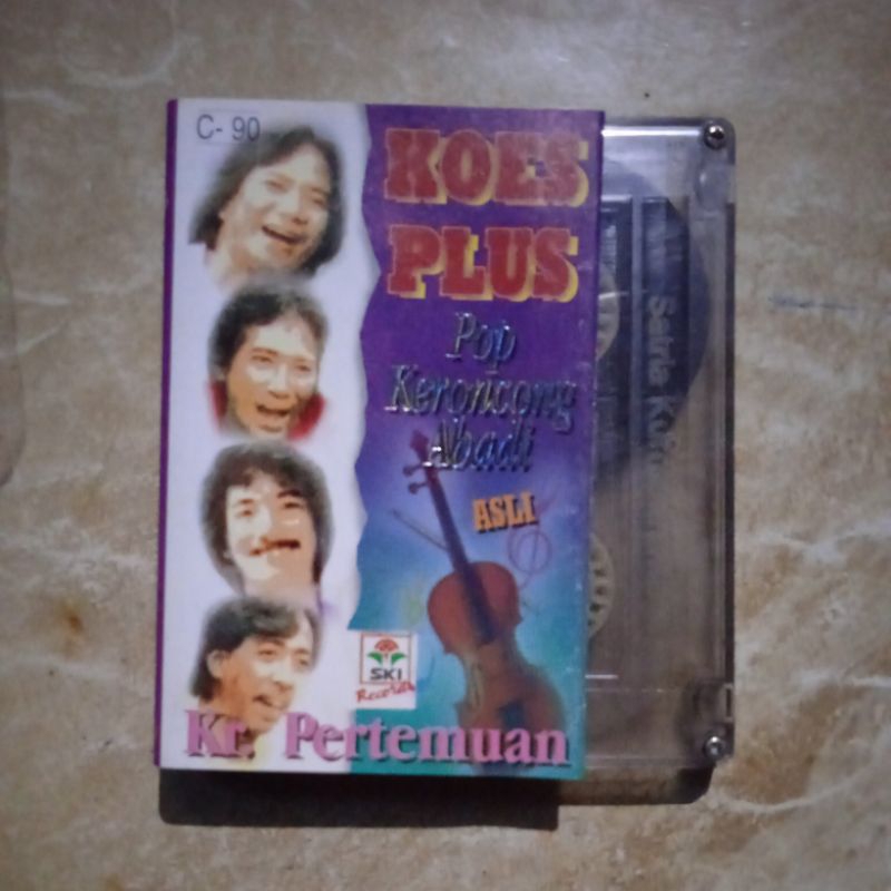 kaset pita koes plus pop keroncong abadi asli