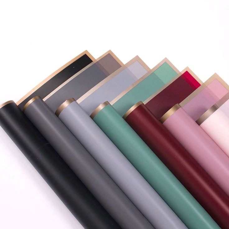 

Kirim Segera 1 pack 2 pcs Eco Gold line cellophane flower wrapping paper