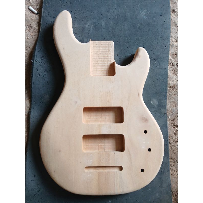 body bass GNL 5 string L2500