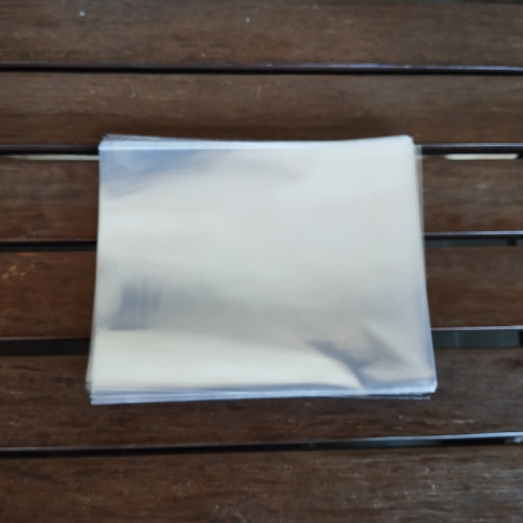 PLASTIK OPP 16 X 20 CM TEBAL 30 MIC POLOS/TANPA LEM 16x20