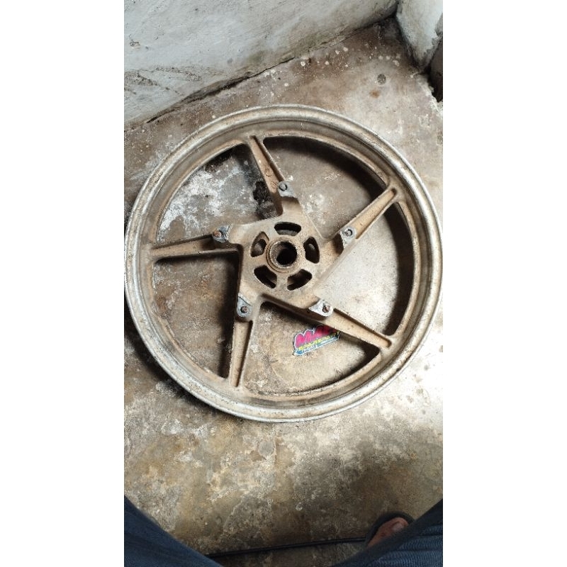 velg Suzuki FXR