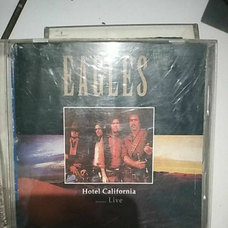 EAGLES HOTEL CALIFORNIA LIVE. CD ORI