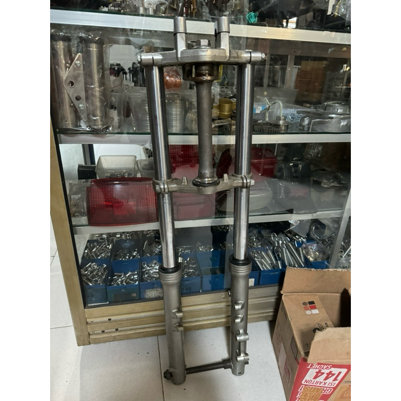 Shock skok depan ninja r ninja m original