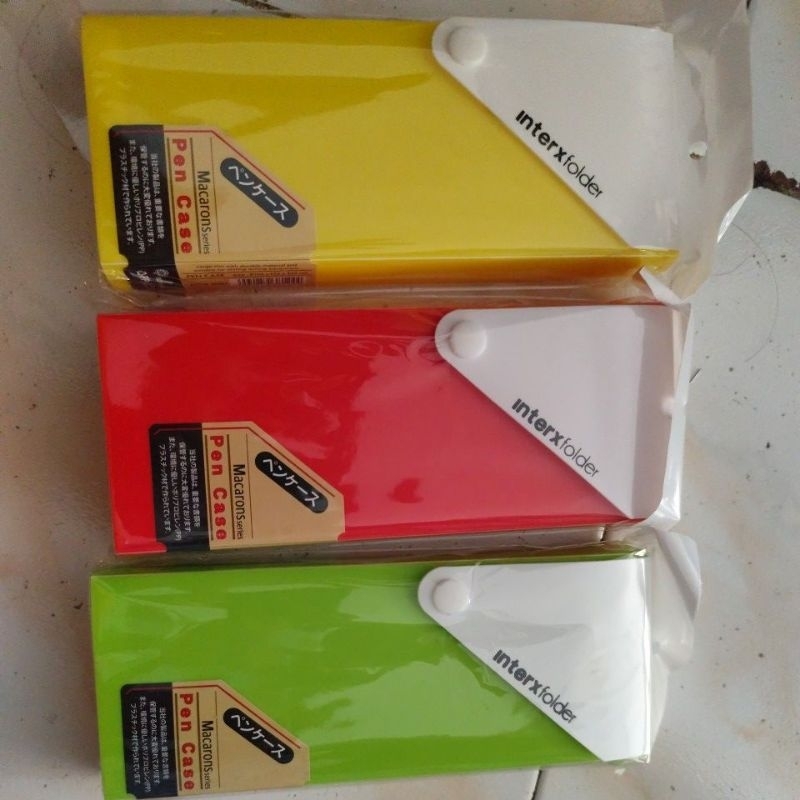 

kotak pensil plastik merk interxfolder