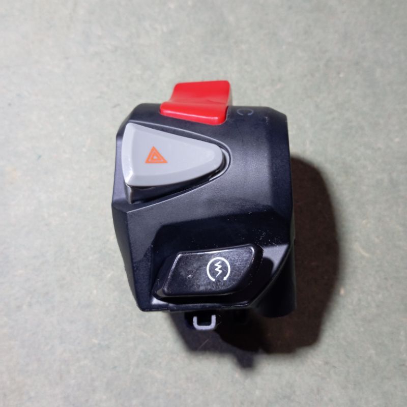 Holder kanan pcx kabel kebawah