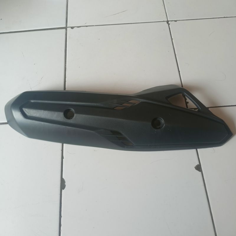 TAMENG KENALPOT PCX, VARIO 160CBC ORIGINAL