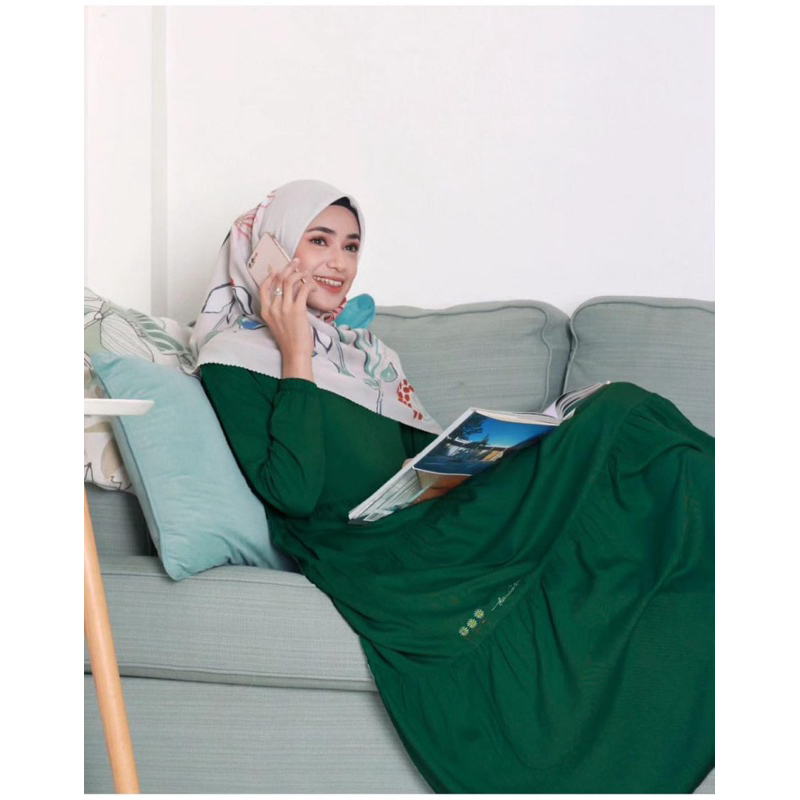 Abaya Dannis Daily Daisy/abaya dannis dewasa