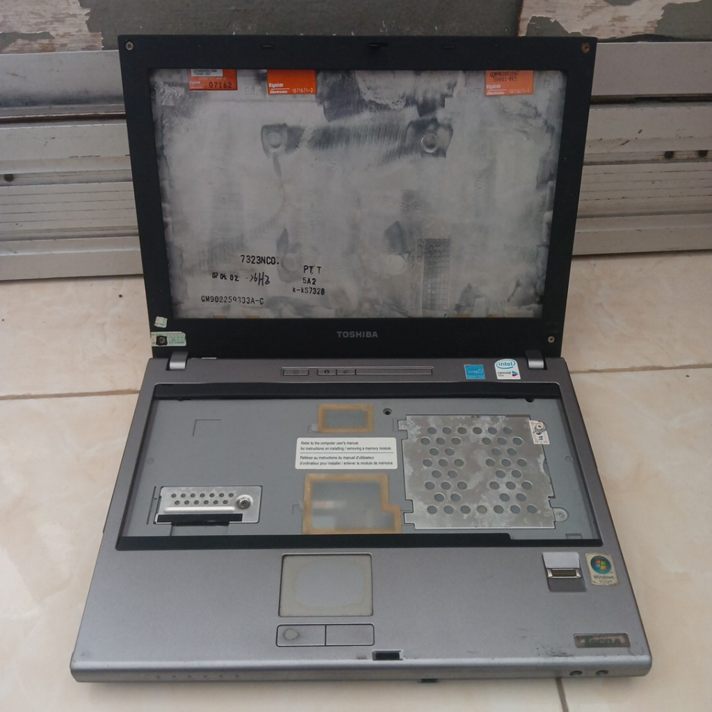 Casing fullset Toshiba Tecra M6 Casing Toshiba Tecra M6 Frame LCD Toshiba Tecra M6 Casing Bawah Tosh