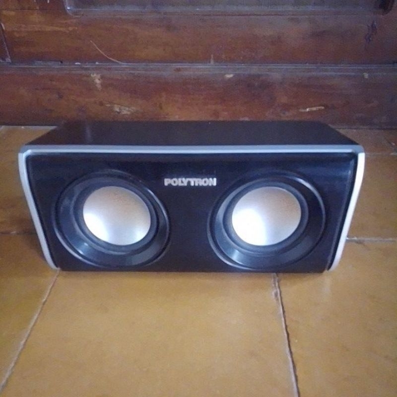 speaker  center Polytron
