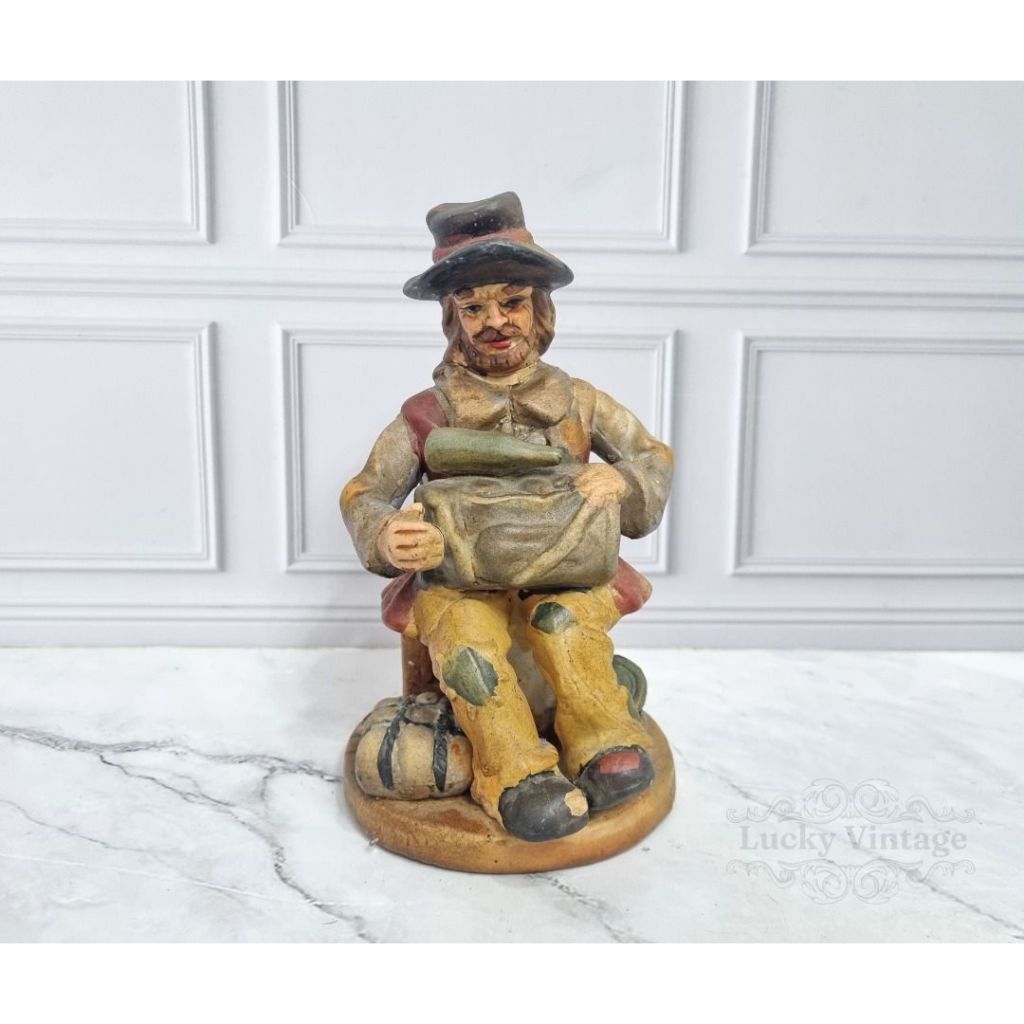 Vintage Retro Patung Keramik Orang Tua Lawas