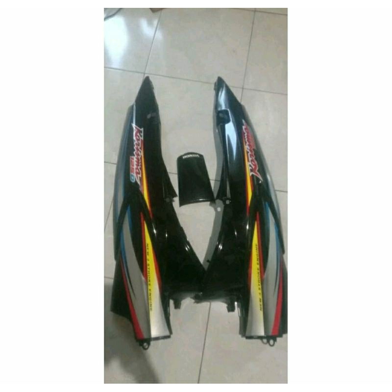 BISA COD Body Karisma D 125 BODY BELAKANG HONDA KARISMA 125 D