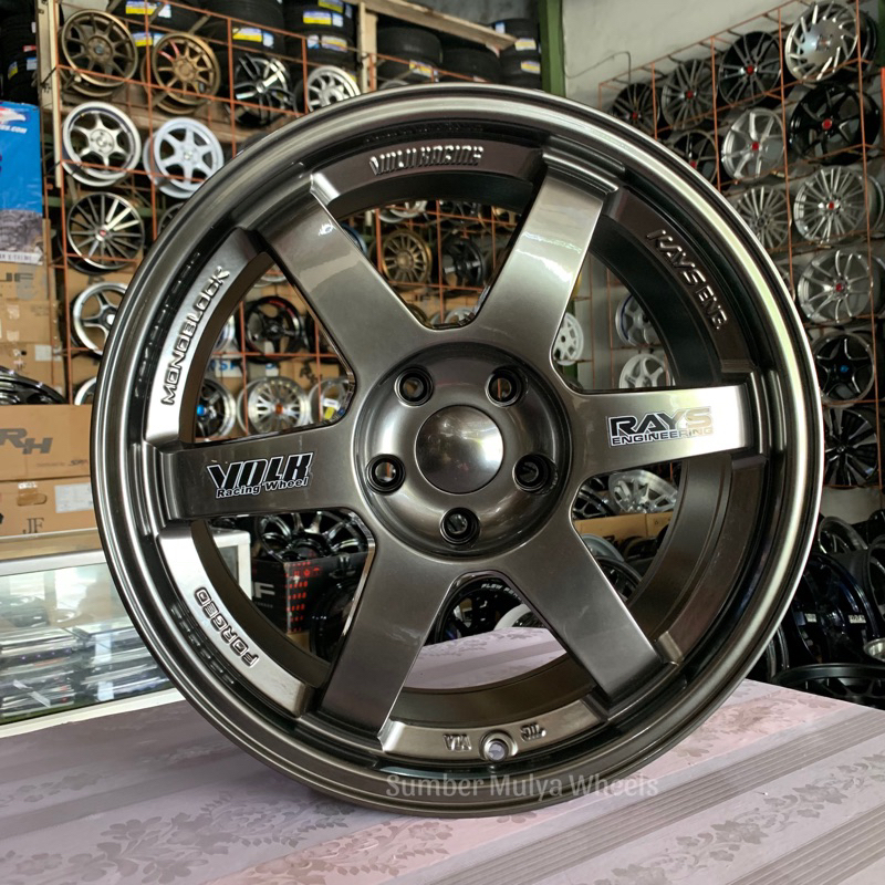 Velg R18 Volk TE37 by jf luxury. Sumber Mulya Wheels. Toko velg Mobil Semarang