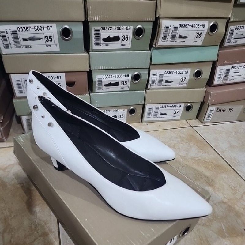 BONIA LADIES HEELS SHOES SZ 36 ONLY