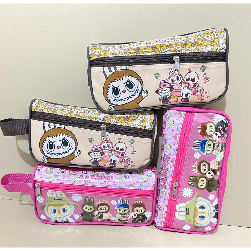 

Kotak Pensil CANVAS (2 Kantong) - LABUBU