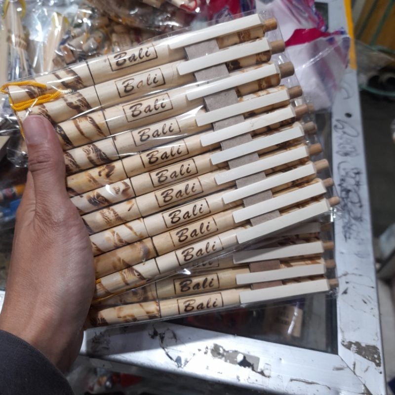 

souvenir Bolpoint bambu BALI isi 10bj