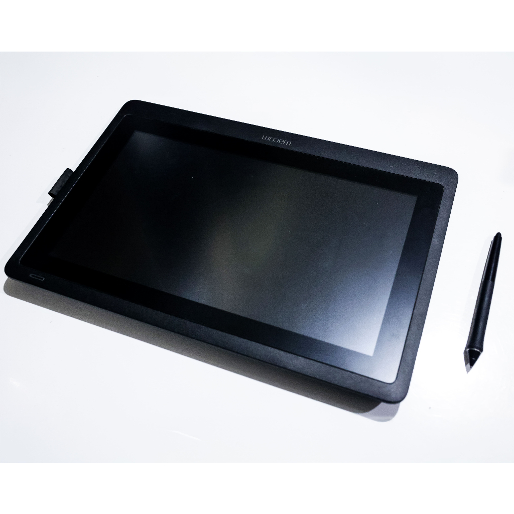 95% Mulus no minus - WACOM CINTIQ 16 DTK-1660 Pen Display Drawing Tablet (BEKAS) - ORI - NEGO